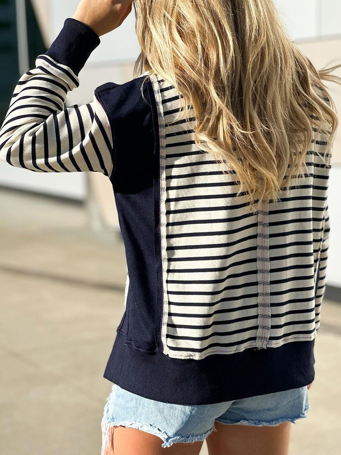 Zimonto - Slit Exposed Seam Striped Long Sleeve Sweatshirt