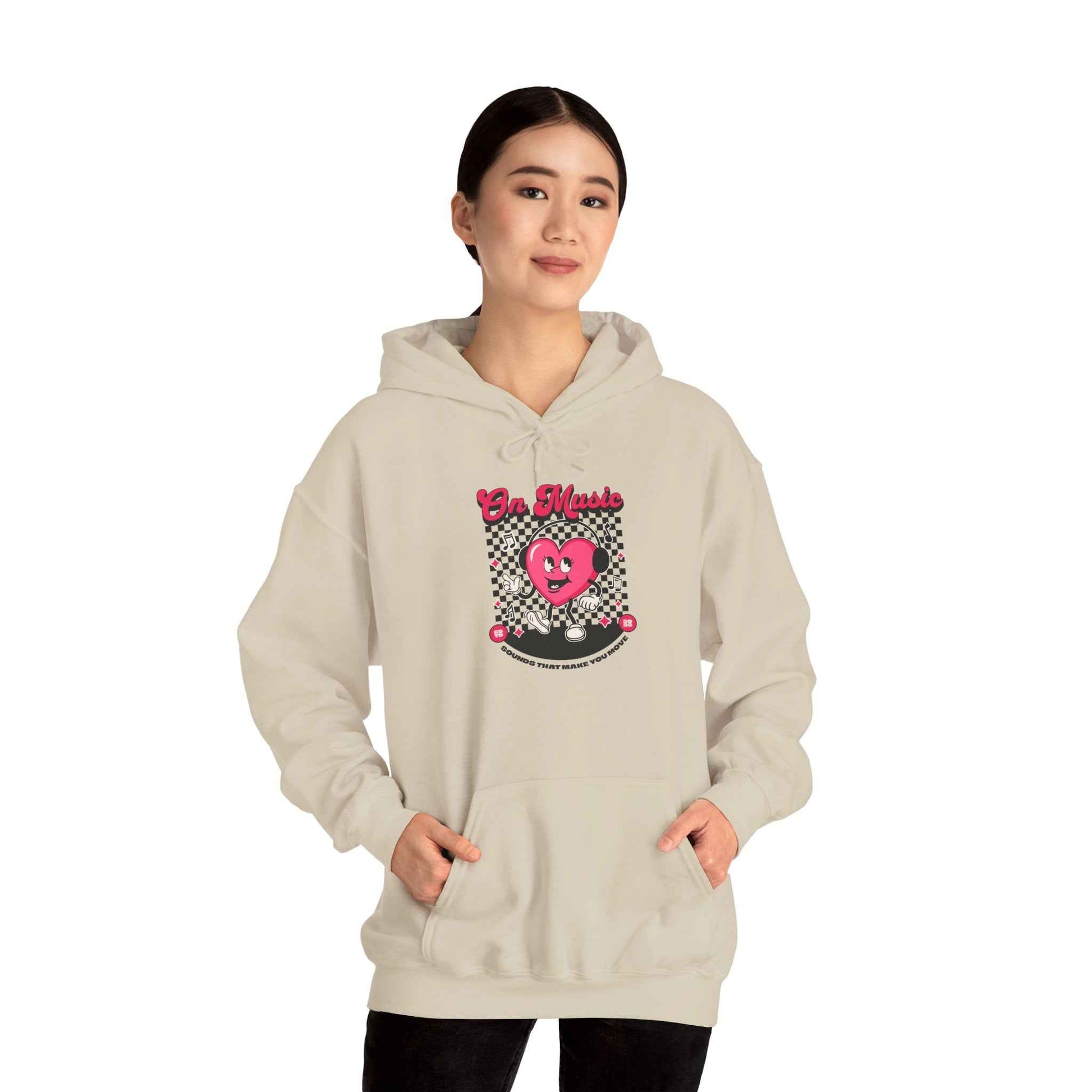 Be Moved Retro Heart Checkerboard Graphic Hoodie