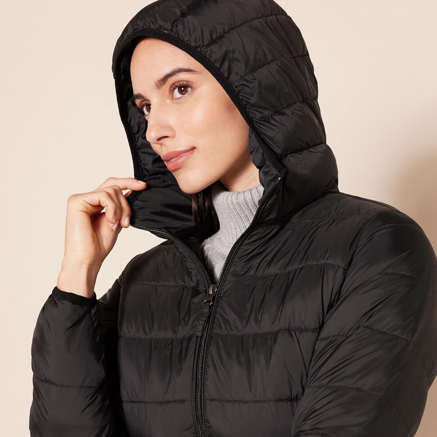Zimonto - Amazon Essentials Women's Lightweight Full-Zip Water-Resistant Hooded Puffer Coat (Available in Plus Size) Import Single ASIN Import Multiple ASIN ×Product customization General Description Gallery Reviews Variations Additional Down Jackets & Parkas