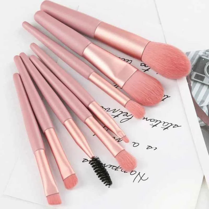 Pro Pink Makeup Brush Set Beauty at Your Fingertips