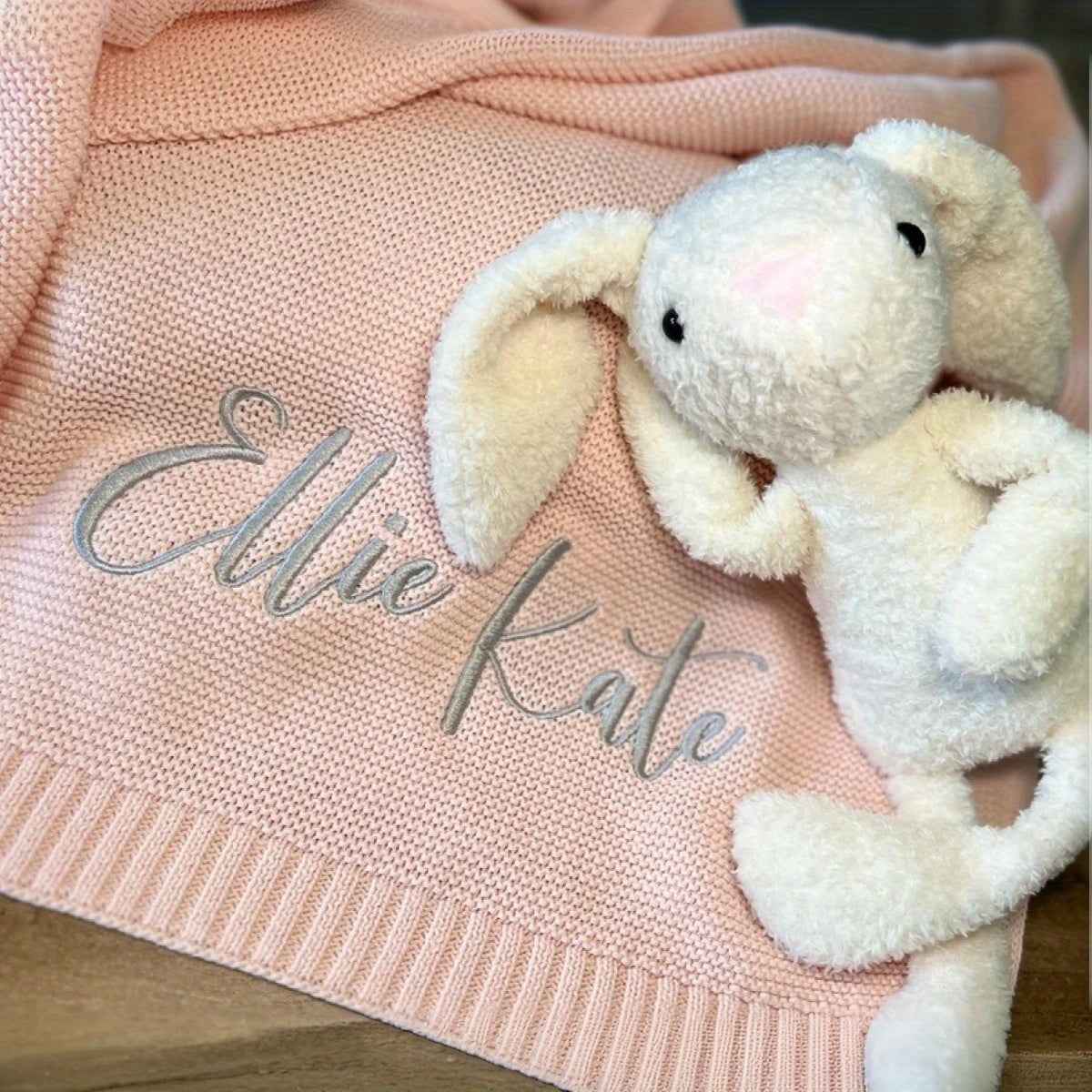 Zimonto Personalized Pink Baby Blanket - Soft & Cozy