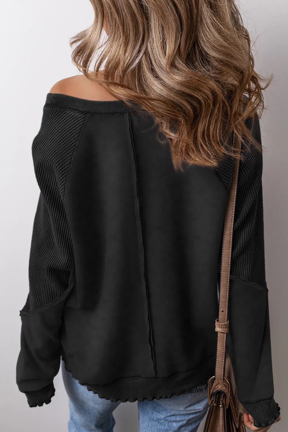 Zimonto - Exposed Seam Long Sleeve Sweatshirt