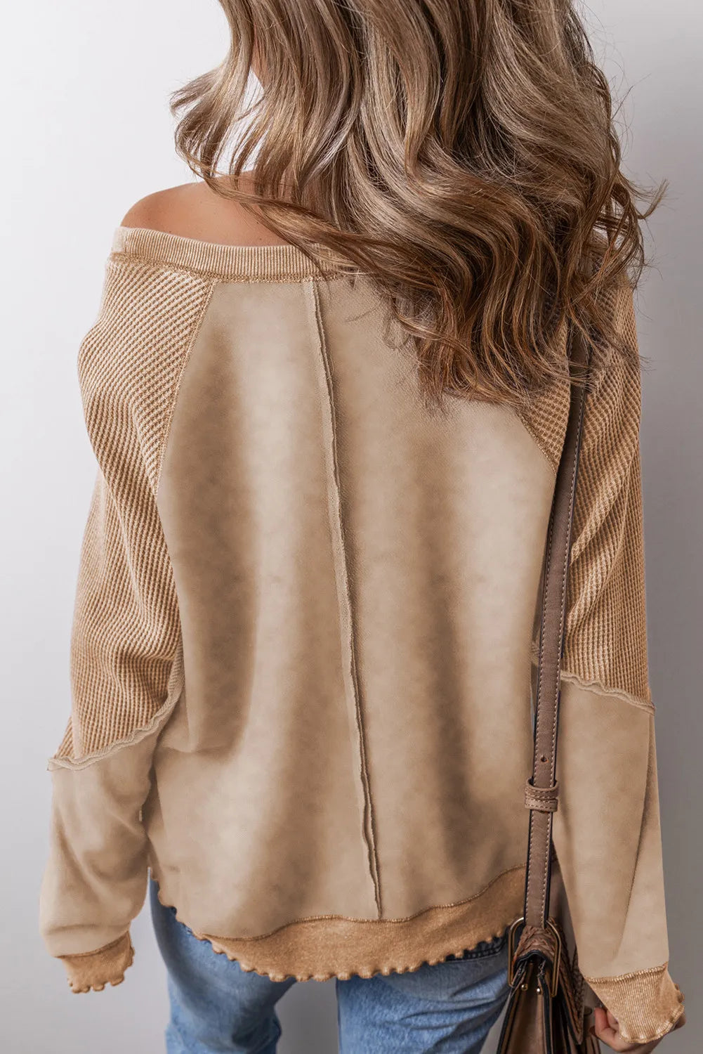 Zimonto - Exposed Seam Long Sleeve Sweatshirt