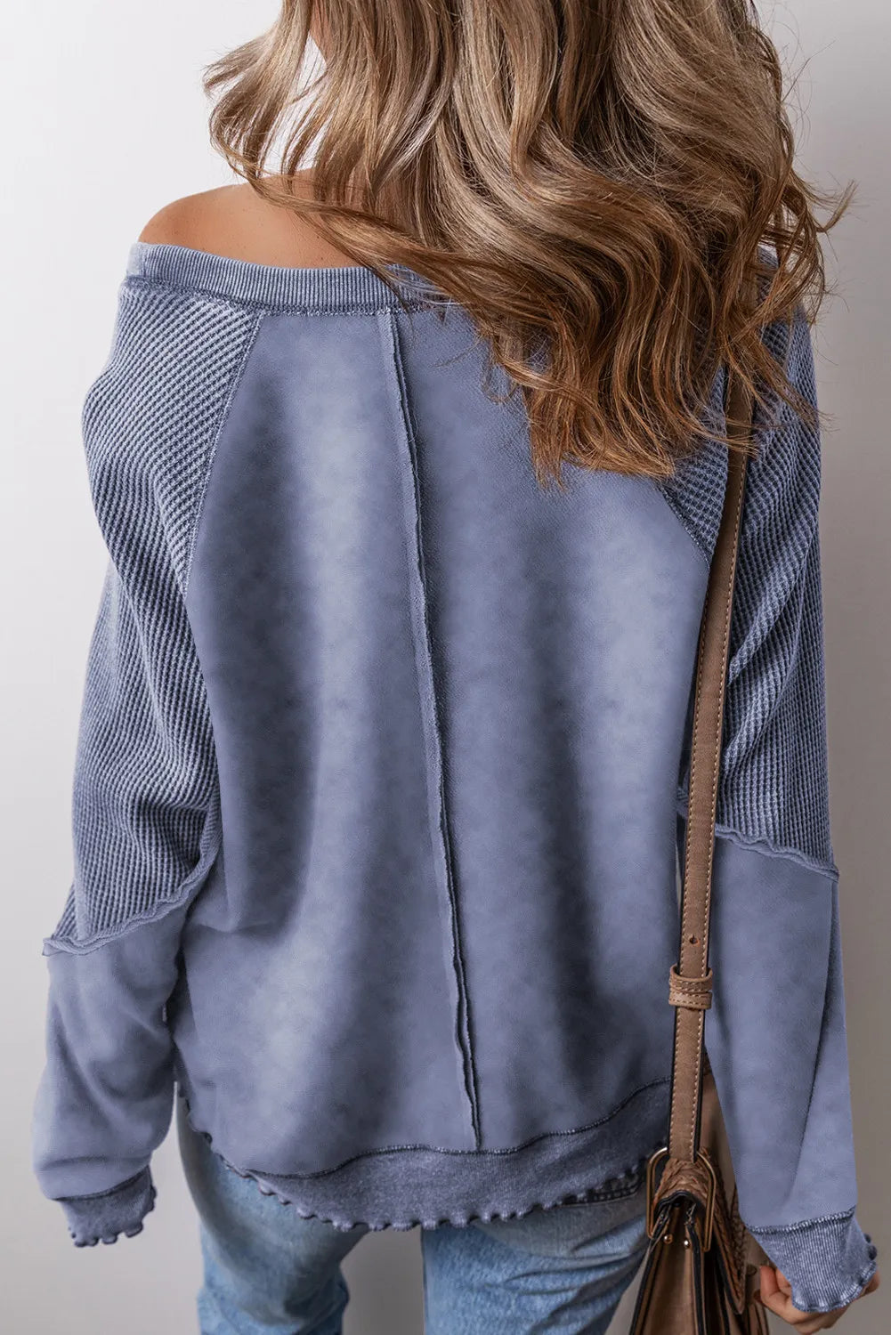 Zimonto - Exposed Seam Long Sleeve Sweatshirt